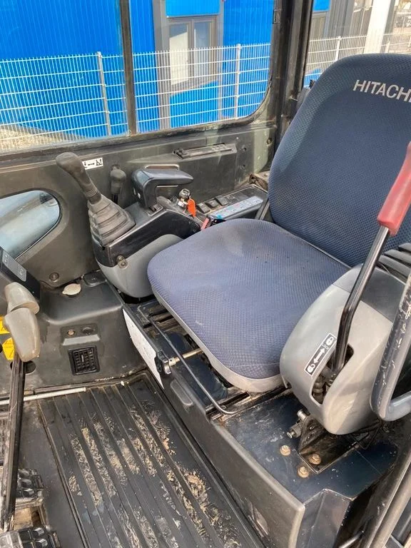 Mini Pelle HITACHI ZX50 - 2009 - 4,5 T