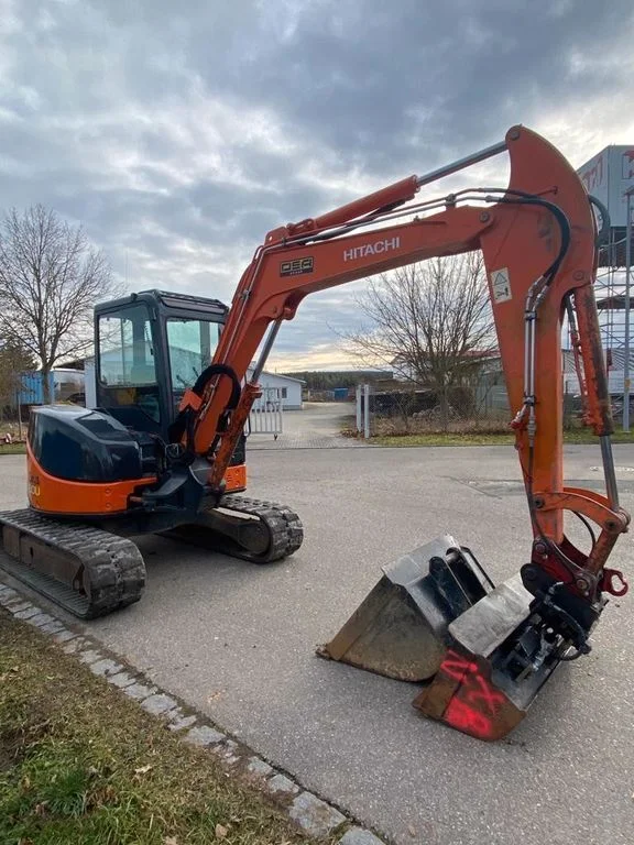 Mini Pelle HITACHI ZX50 - 2009 - 4,5 T