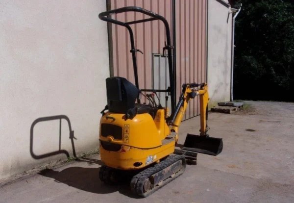 Mini Pelle JCB 8008 – 0,9 T – 2017