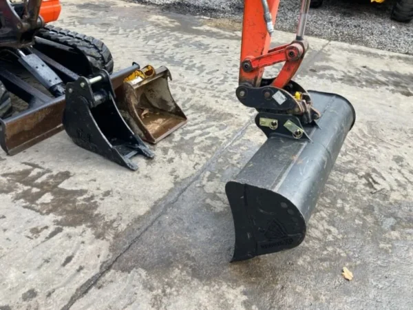 Mini Pelle Kubota KX61-3, 2014, 2,6T