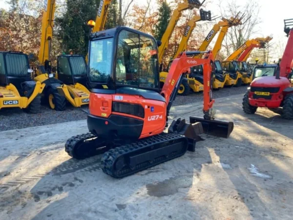 Mini Pelle Kubota U27-4, 2015, 2,6T