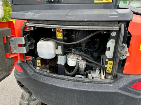 Mini Pelle Kubota U27-4 + Attache Rotative Inclinable - 2,7 T - 2018